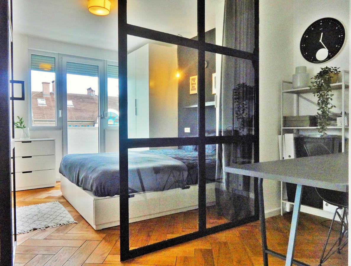 Poet'S Street Apartment ザグレブ エクステリア 写真