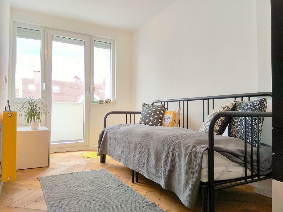 Poet'S Street Apartment ザグレブ エクステリア 写真